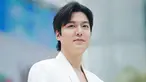 Penampilan terbaru Lee Min Ho yang bikin fans pangling. (Foto: Instagram/ merzaesthetics_th)