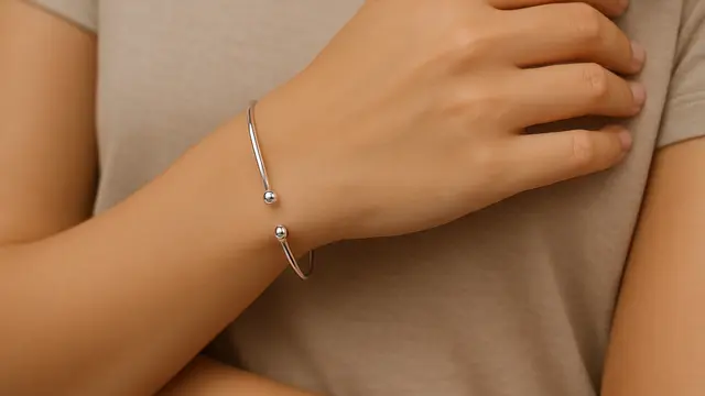 Model Gelang Emas Putih 3 Gram untuk Gaya Kasual Sehari-Hari