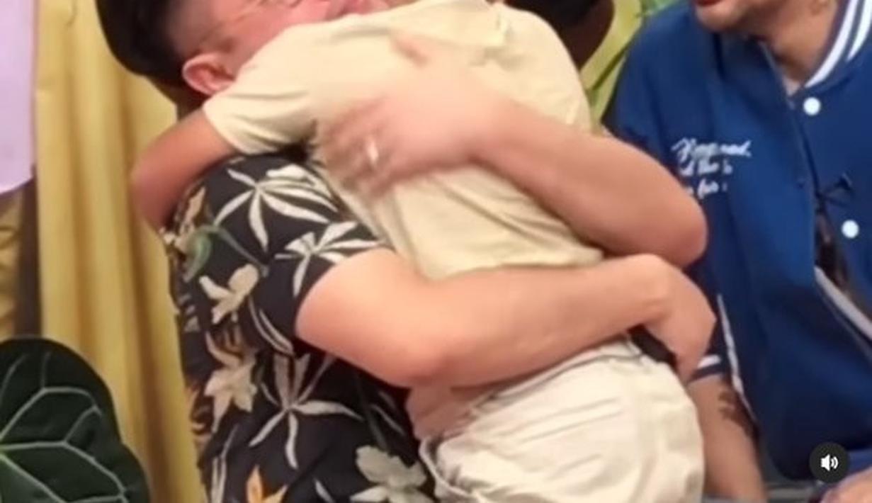 6 Momen Haru Nassar Bertemu Sang Putra, Rindu Usai 7 Tahun Tak Berjumpa (IG/allartis)