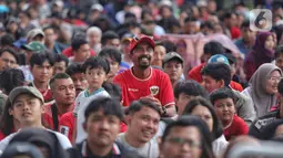 Pendukung Skuad Garuda terlihat sangat antusias dan menaruh harapan besar Timnas Indonesia mampu meraih poin saat bertandang ke Australia. (Liputan6.com/Angga Yuniar)