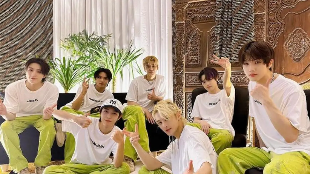 Gaya Jaemin NCT Dream Pakai Kemeja Brand Lokal Rp1,8 Juta Pasca Konser Indonesia