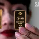 Harga Emas Antam Hari Ini Anjlok Rp 18.000, Cek Daftar Lengkap di Sini