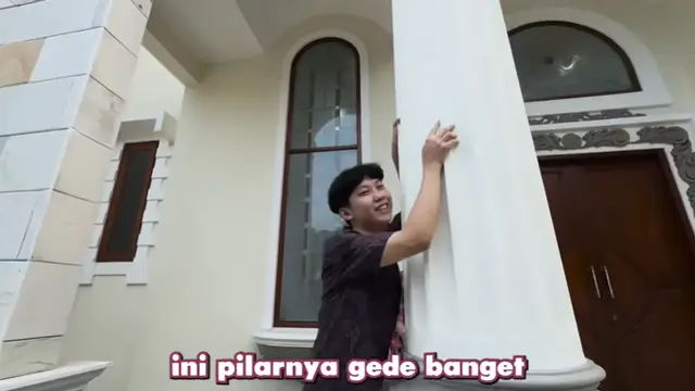 Potret Tampilan Depan Rumah Willie Salim