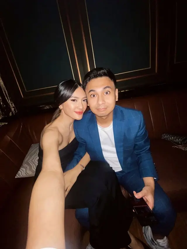 Raditya dan Anissa Aziza (Instagram/raditya_dika)