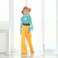 Cara tampil playful dengan hijab yang wajb dicoba. (Image: @iymel)