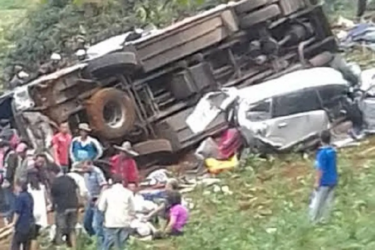 Kecelakaan Maut Puncak