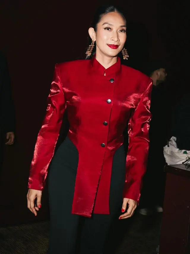 Inspirasi Eksplorasi Kebaya untuk Tampilan Lebih Stylish