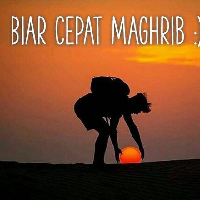 meme nunggu bedug maghrib