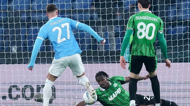 Foto: Sassuolo Kecolongan di Menit-Menit Akhir, Lazio Amankan 3 Poin Krusial di Liga Italia