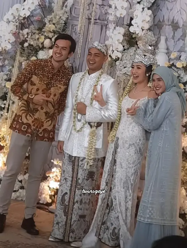 7 Potret kebersamaan Rizky Nazar dan Cut Syifa, bikin baper saat kondangan nikahan Febby Rastanty