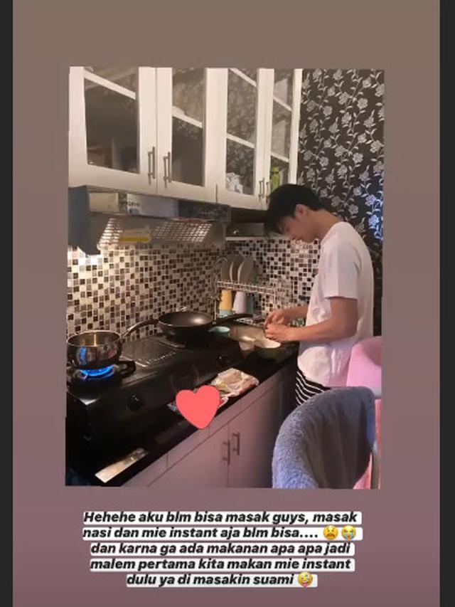 Dinda Hauw mengaku tak bisa memasak (Instagram Stories)