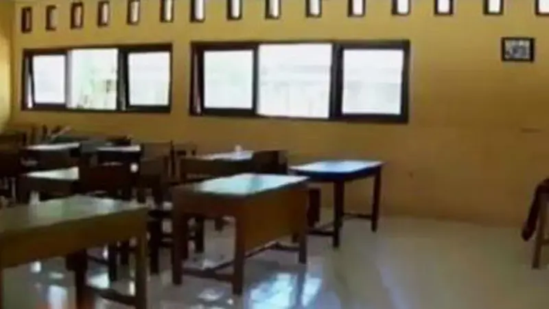 VIDEO: Sekolah Diliburkan Akibat Bentrok Antar-Desa di Bima