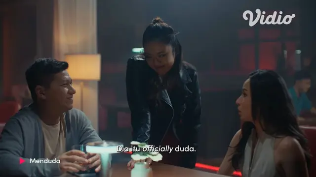 Gading Marten pada trailer serial 'Menduda' (YouTube/Vidio)