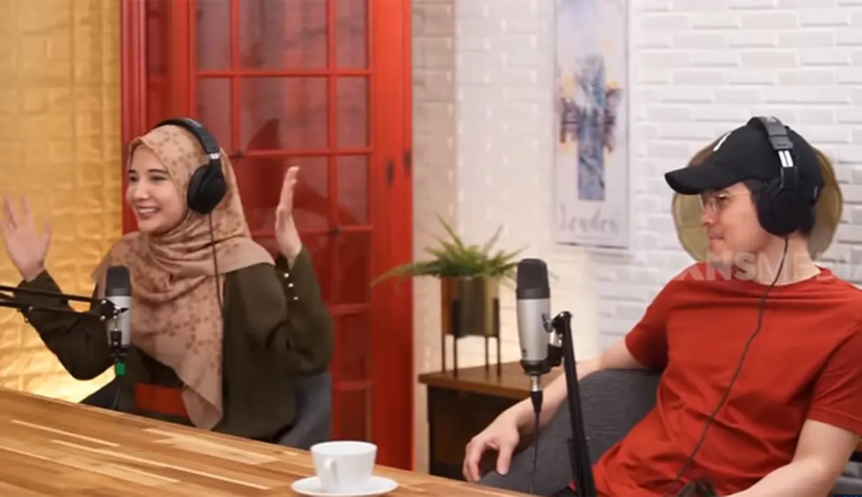 Irwansyah dan Zaskia Sungkar (Youtube/ TRANS7 OFFICIAL)