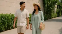 5 Rekomendasi Outfit Jalan-Jalan yang Simpel dan Nyaman Seharian
