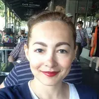 Dewi Rezer saat berada di Melbourne, Australia (Instagram/@rezerdewi)