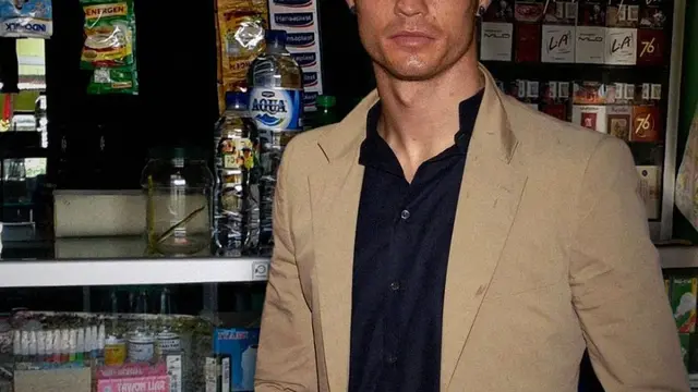 Penasaran Gimana Jadinya Ronaldo Tinggal di Indonesia? Yuk, Intip Editan Foto Ini