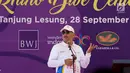 Menteri Pariwisata Arief Yahya memberikan sambutan pada pembukaan Festival Pesona Tanjung Lesung di Pandeglang, Banten (28/9). Festival yang mengusung Sport and Adventure memadukan budaya dan wisata olah raga. (Liputan6.com/HO/Nick)