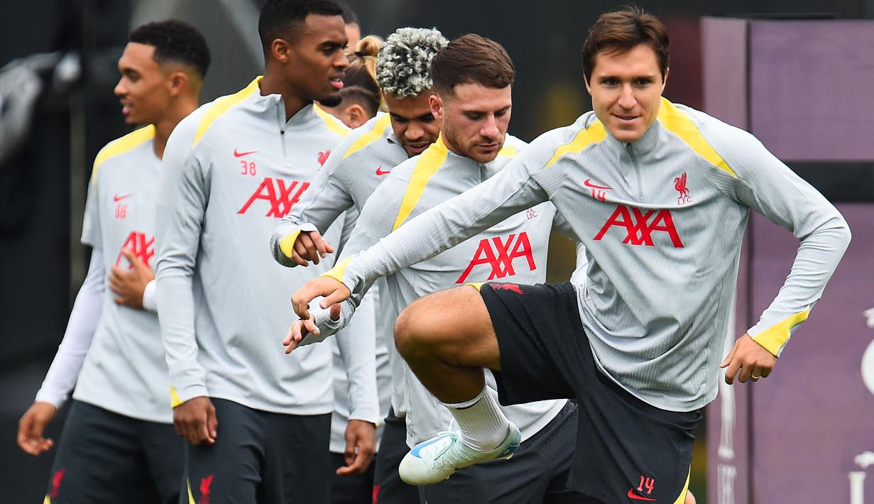 Chiesa tak kunjung mendapatkan tempat di skuad The Reds sejak didatangkan ke Anfield dengan biaya hanya €12 juta musim panas lalu. (AFP/Peter Powell)