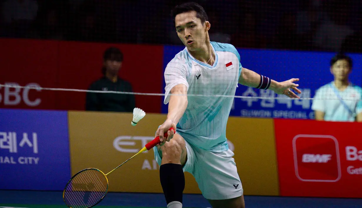 Jonatan Christie sukses mengunci tiket semifinal Korea Open 2025. Tiket tersebut didapat usai tunggal putra Indonesia ini menyingkirkan wakil Jepang Kenta Nishimoto. (ANTHONY WALLACE/AFP)