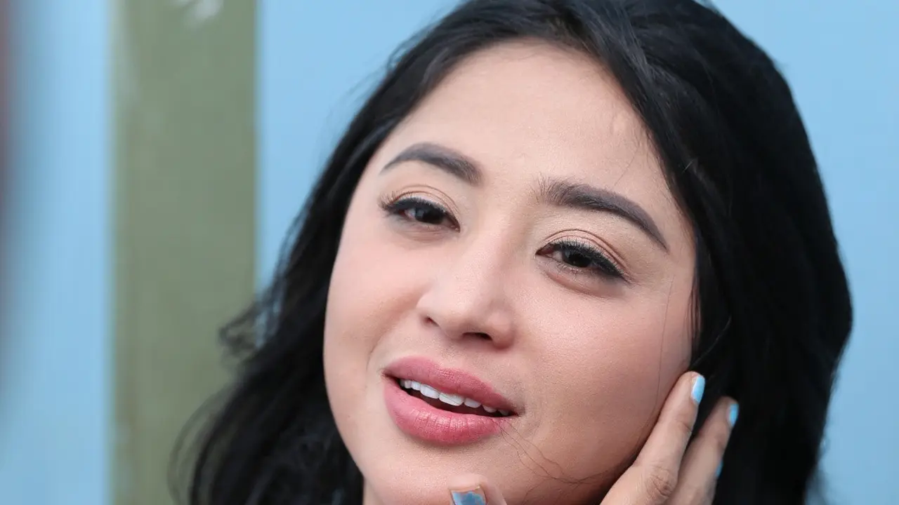 [Fimela] Dewi Perssik