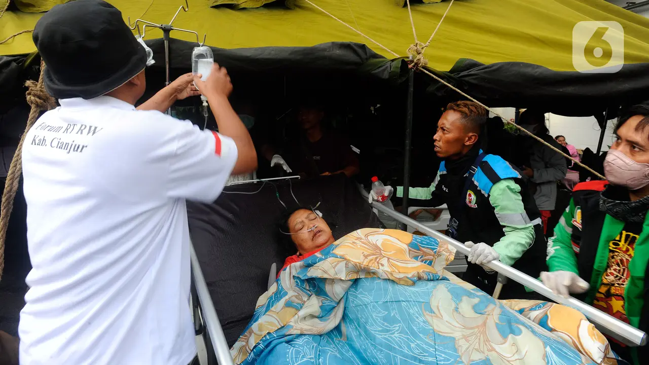 Penanganan Korban Gempa Cianjur di RSUD Cimacan