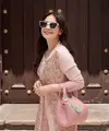 Intip gaya versatile dan timeless ala Nagita Slavina (Buttonscarves)