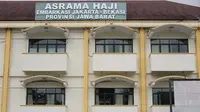 Asrama Haji Embarkasi Bekasi sebagai pusat isolasi pasien COVID-19. (sumber foto : Humas Jabar)