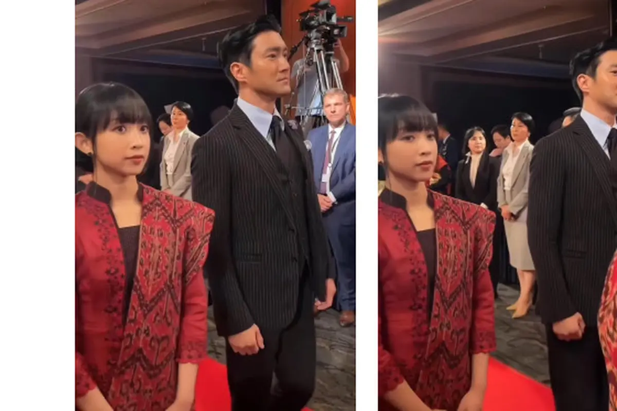 Choi Siwon alias Siwon Super Junior Tampak Serasi Ketika Jalan Berdampingan dengan Dita Karang alias Dita Secret Number (TikTok.com/Nana Mizuki)