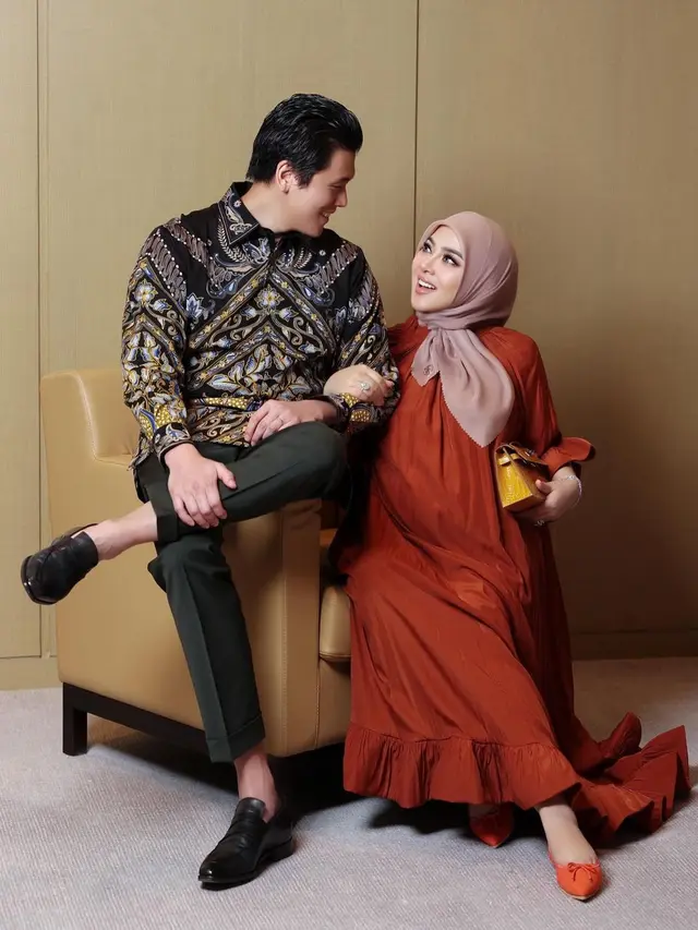 Syahrini dan keluarga (Instagram/princessyahrini)