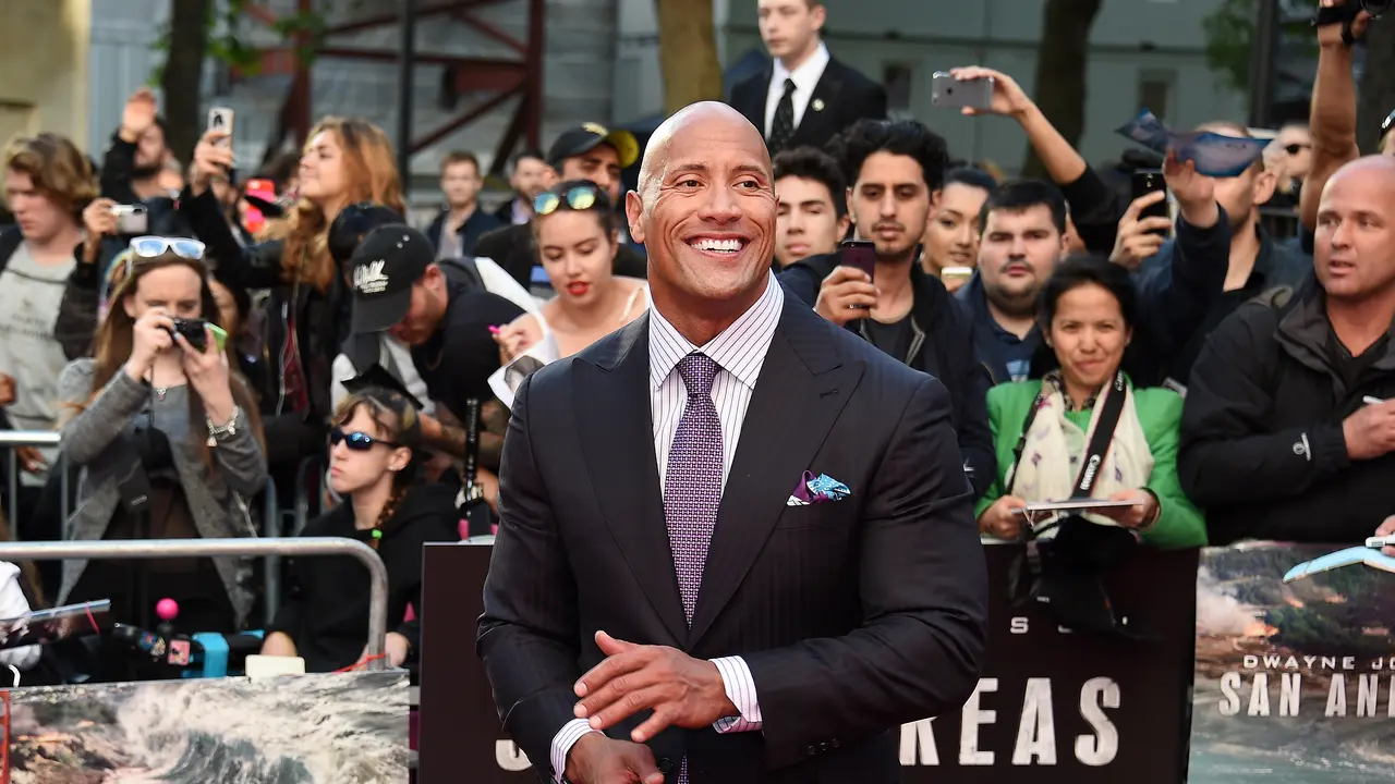[Bintang] Dwayne Johnson