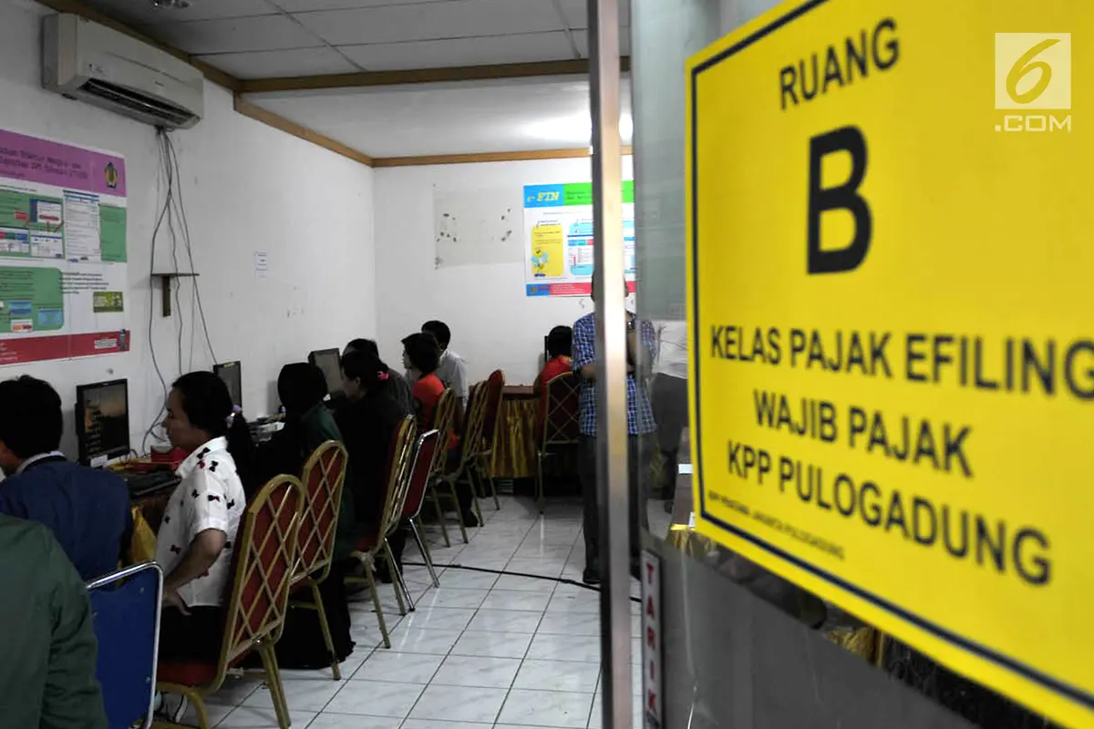 Jelang Hari Terakhir, Warga Serbu Kantor Pajak Lapor SPT