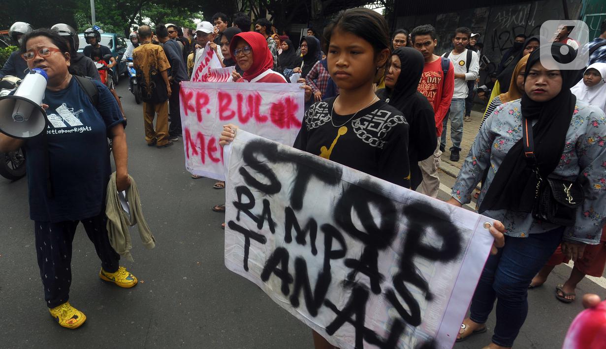LBH Jakarta menilai keterlibatan aparat keamanan gabungan berlebihan karena telah melanggar prinsip-prinsip HAM. (merdeka.com/Arie Basuki)