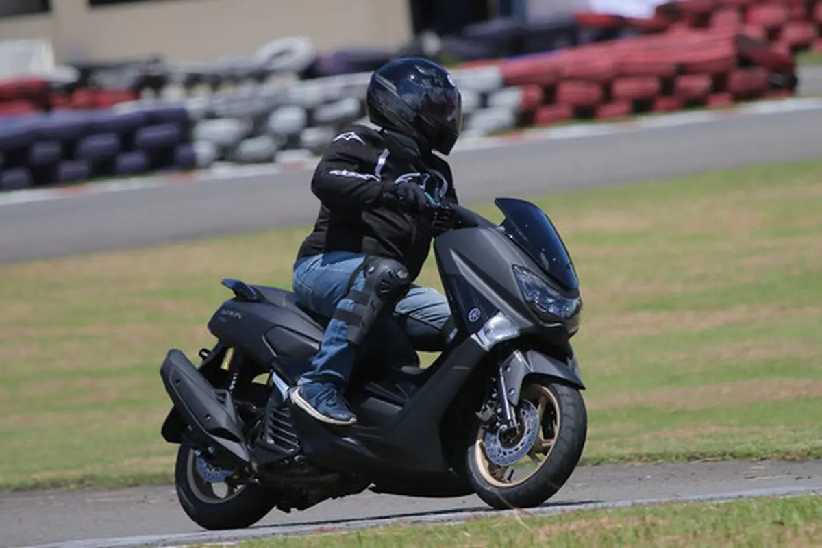 Yamaha NMAX 155.