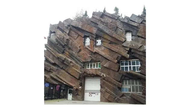 7 Desain Rumah Ini Nyeleneh Banget, Bikin Mikir Dua Kali