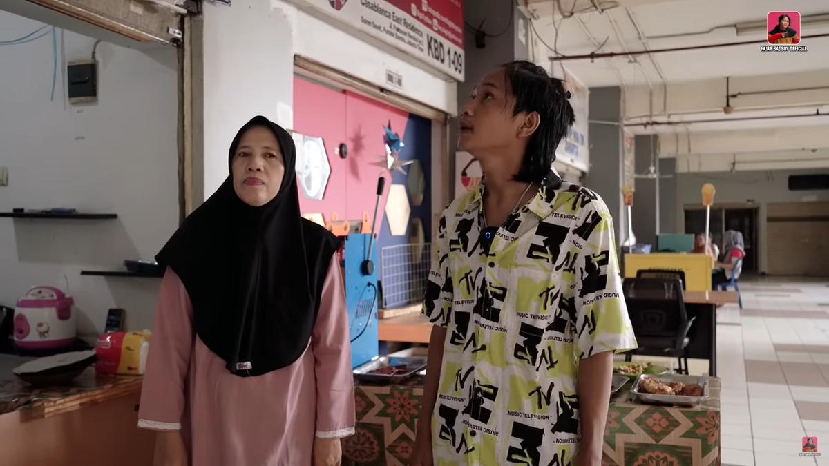 7 Potret Warung Sederhana Fajar Sadboy di Jakarta, Jual Makanan Khas Gorontalo