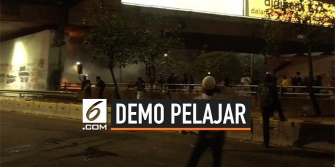 VIDEO: Situasi Terkini Demo di Sekitar DPR