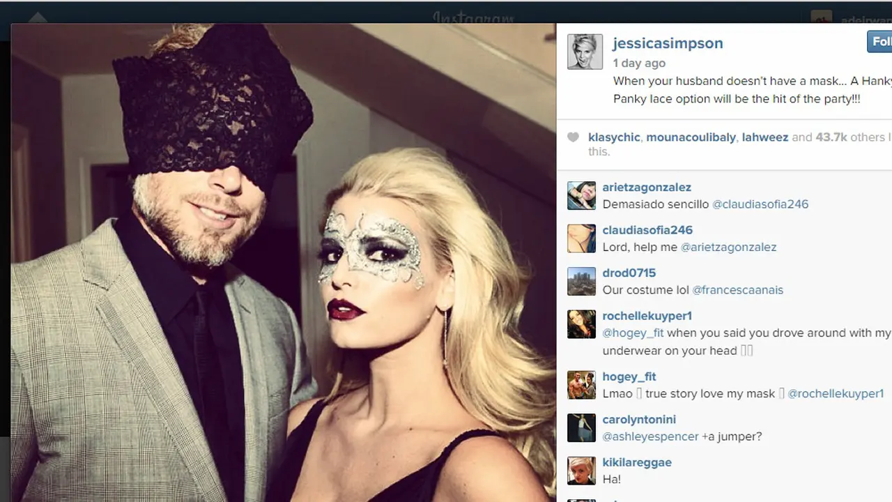 Suami Jessica Simpson: Tak Ada Topeng, `CD` pun Jadi