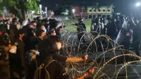 Duduk Perkara Kericuhan Pecah di Depan Mapolda DIY, 3 Mahasiswa Sempat Diamankan