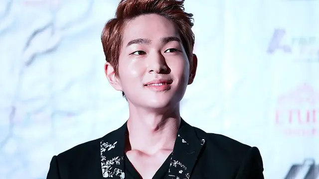 Onew SHINee 2013