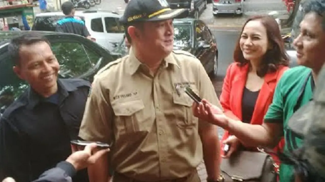 20160420-Bakal-Calon-Gubernur-DKI-Riza-Villano-Jakarta