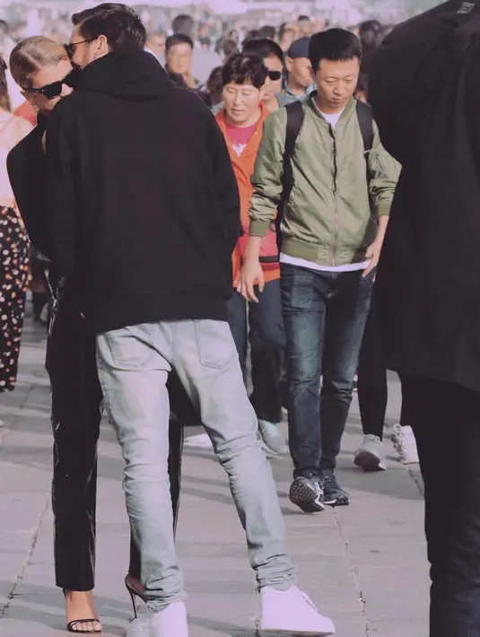 Scott Disick melihat banyak sekali melihat persamaannya dengan Sofie Richie. (Instagram/sofiarichie)