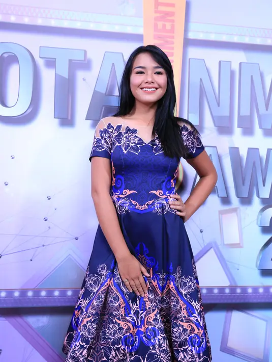 Perempuan kelahiran Jakarta 17 tahun silam itu menabung untuk investasi. Pemeran yang kini melebarkan sayabnya ke industri musik itu ingin memiliki kost-kostan. Tahab awal, ia ingin membangun 10 kost-kostan terlebbih dulu. (Adrian Putra/Bintang.com)