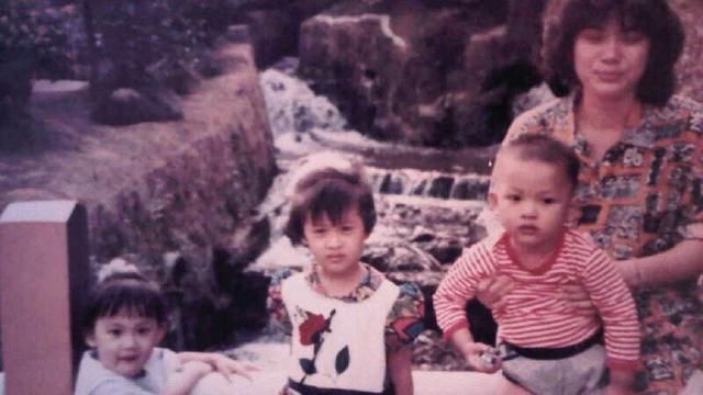 Disebut Mirip Jessica Mila, Ini 6 Potret Masa Muda Ibunda Sandra Dewi