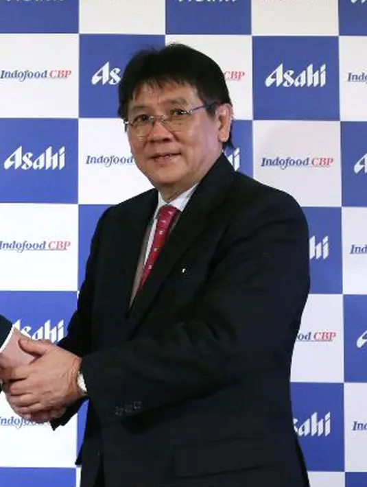Anthony Salim atau yang biasa dikenal dengan nama Liem Hong Sien adalah CEO Group Salim. Ia mendapat peringkat ketiga orang terkaya di Indonesia dengan jumlah kekayaan senilai USD 5,4 miliar/Rp 72 triliun. (forbes.com)