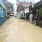 Banjir merendam rumah warga di Medan, Jumat, 4 Desember 2020