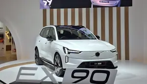 Volvo Rayakan 99 Tahun, Hadirkan SUV Listrik EX90 di GIIAS 2026