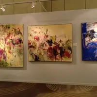 Grup Eksibisi Reinventing Eve menampilkan karya 14 seniwati | Karla Farhana/Fimela.com