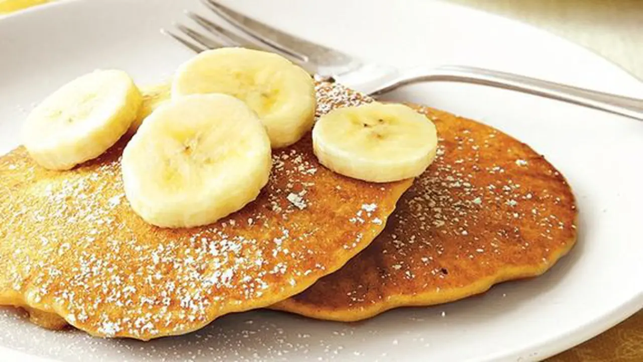 Pancake pisang enak/copyright Betty Crocker