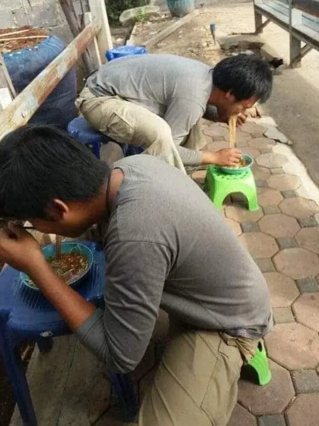 8 Potret Orang Mempersulit Diri Sendiri Ini Bikin Geleng Kepala